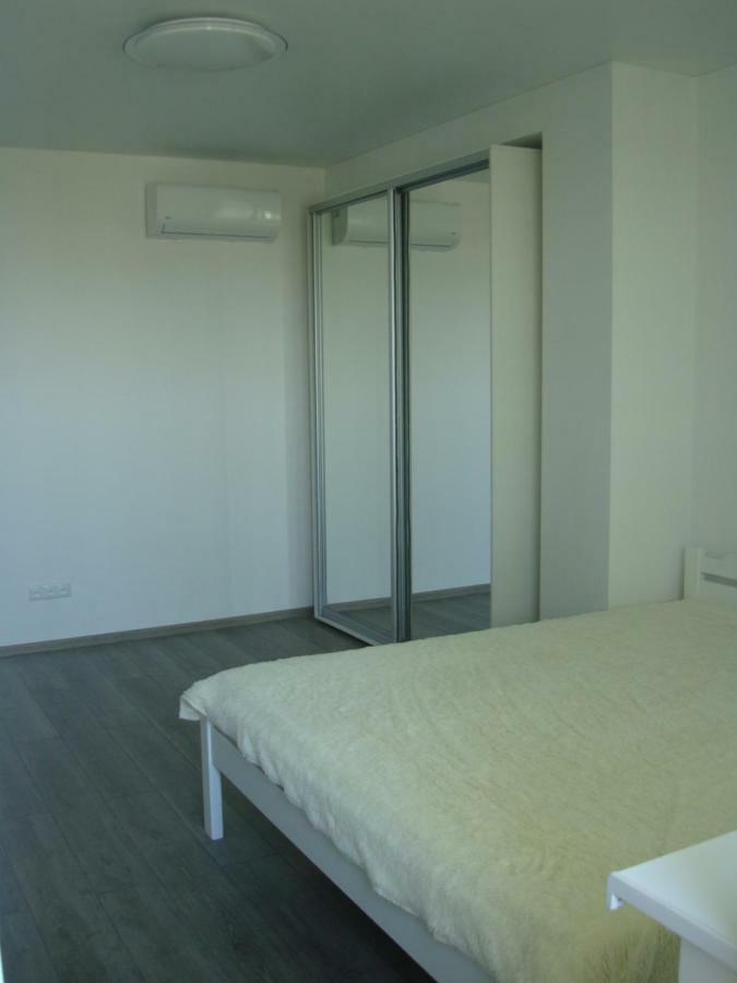 Для Двоих Apartamento Odessa Exterior foto